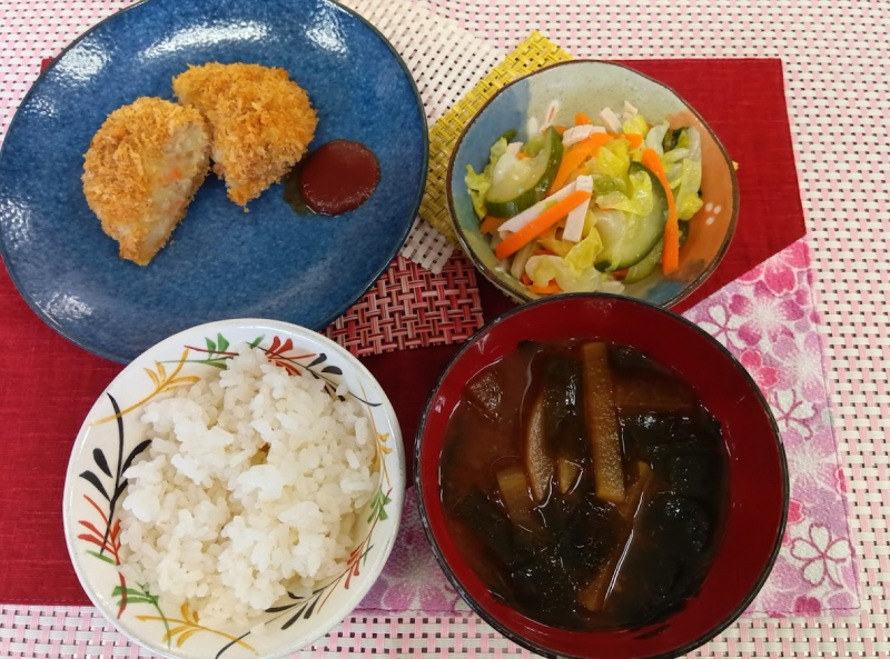 お昼