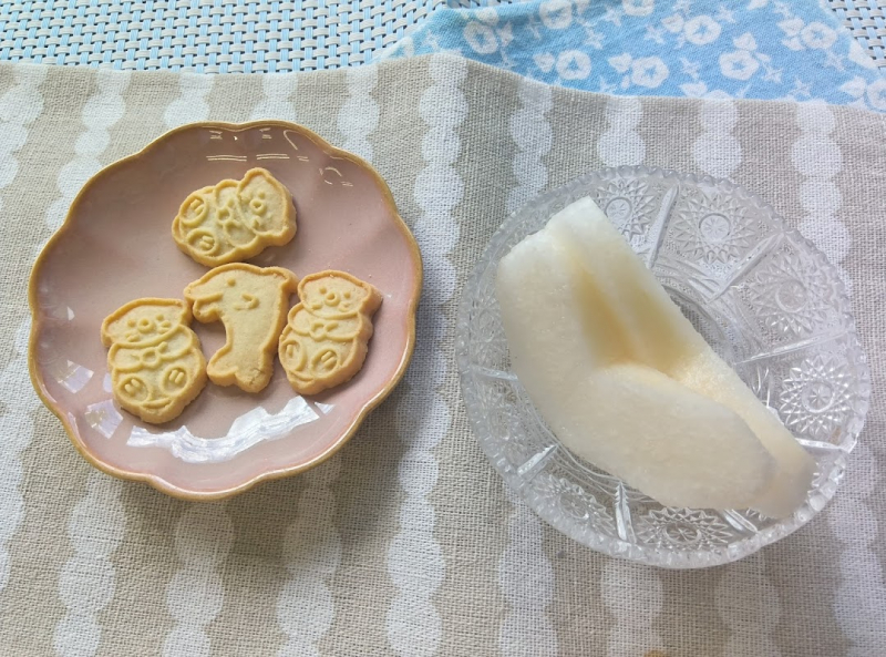 なしとビスケット
