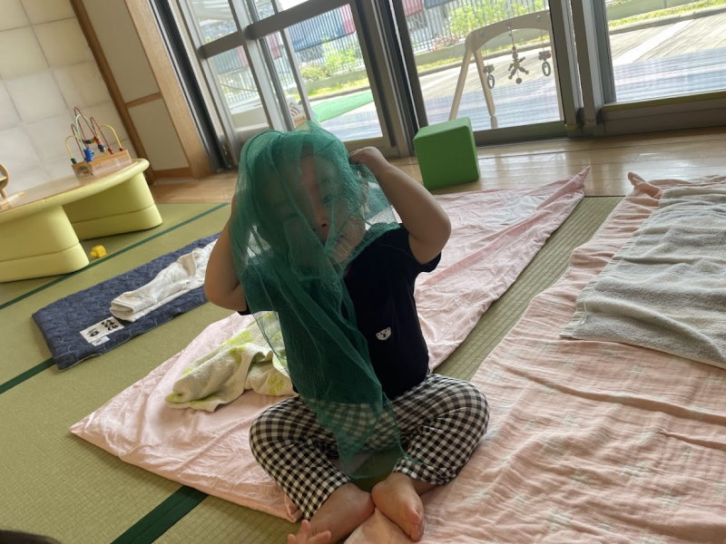 ①